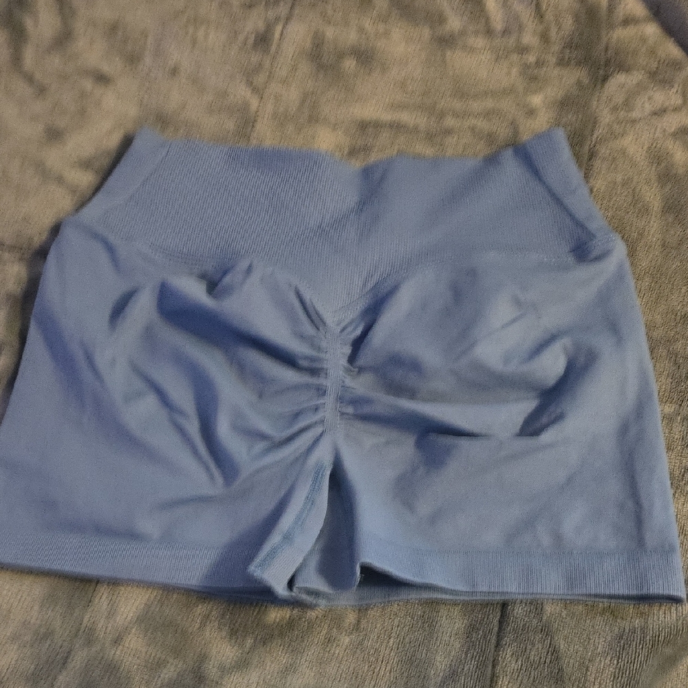 Amazon Women's Blue Bike Shorts - Picture 5 of 5